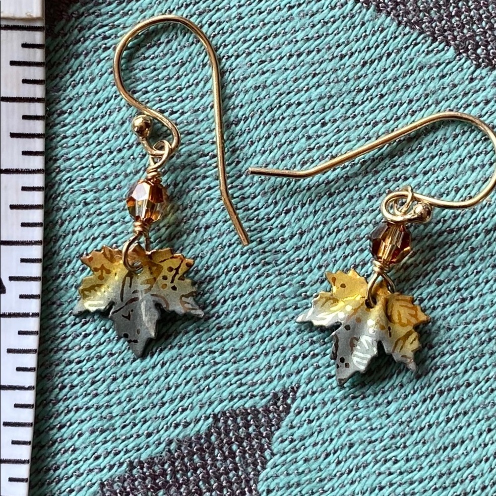 Holly Yashi pierced earrings niobium